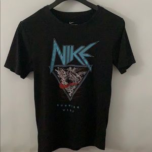 Nike T-shirt